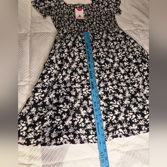 Berydress Black White Floral Smocked Midi Dress Puff Sleeve Square Neck - Picture 3 of 7